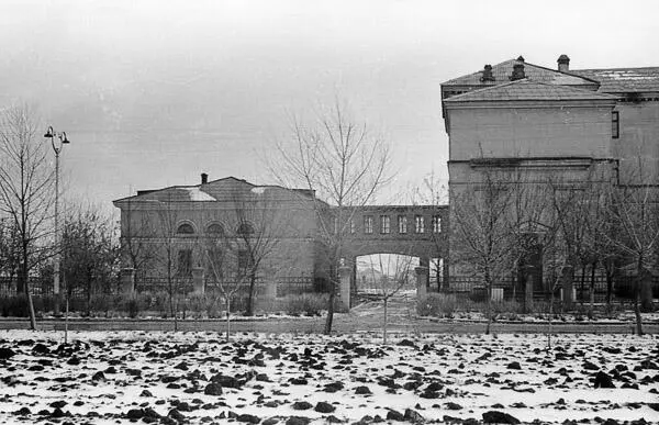 Школа 4 поселок Динасового завода 1964 год Школаинтернат поселок - фото 22