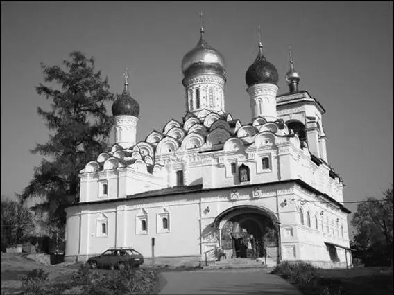 Церковь в НиколоУрюпино Последним хозяином Архангельского до 1917 г был - фото 129
