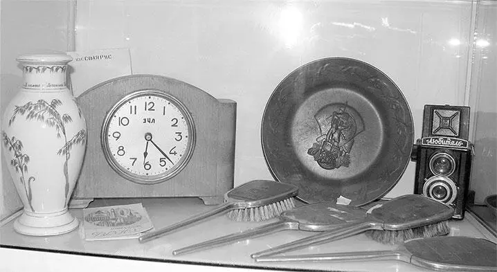Строение 334 Музей ВВЦ офисы рестораны 1954 Предметы с символикой - фото 268