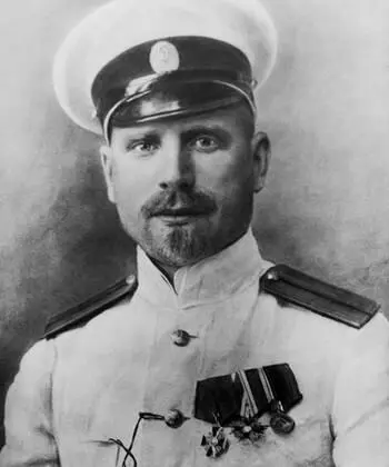 Георгий Яковлевич Седов Многодетная семья Седовых жила бедно зачастую - фото 17