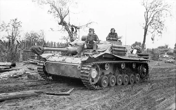 Штурмовое орудие Штурмгешутц StuG III К сожалению автор не располагает - фото 18