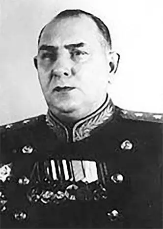 Командующий 54й армией генерал Сергей Васильевич Рогинский Обратимся к - фото 21