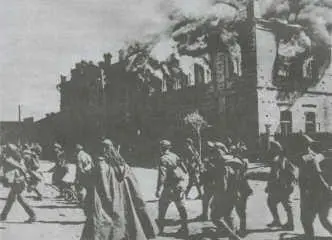 В освобождённом Бобруйске 26 июня 1944 года бронекатера 2го отдельного - фото 23