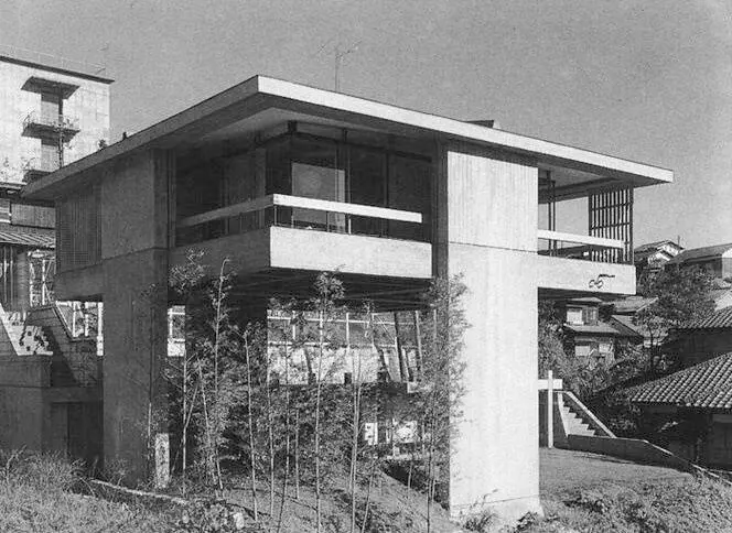 К Кикутакэ Дом одной комнаты 1958 г К Кикутакэ Дом одной - фото 51
