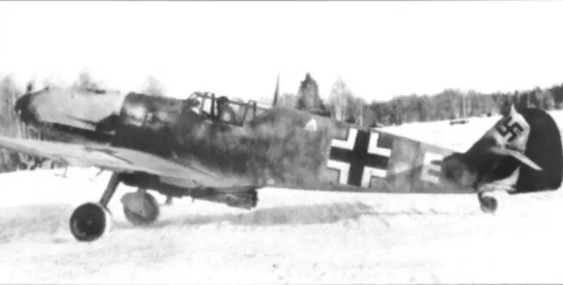 Истребительбомбардировщик Bf109E4B из состава II ShcLG2 ЖБД 36й - фото 32