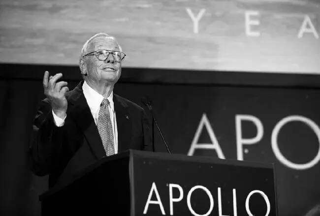 На сорокалетии прилунения Apollo 11 в Смитсоновском национальном музее авиации - фото 80