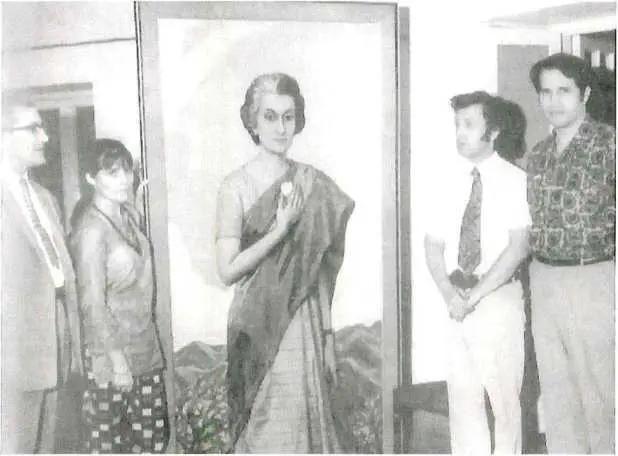 В Индии с художником Ильей Глазуновым Леонид Шебаршин начальник ПГУ КГБ СССР - фото 28