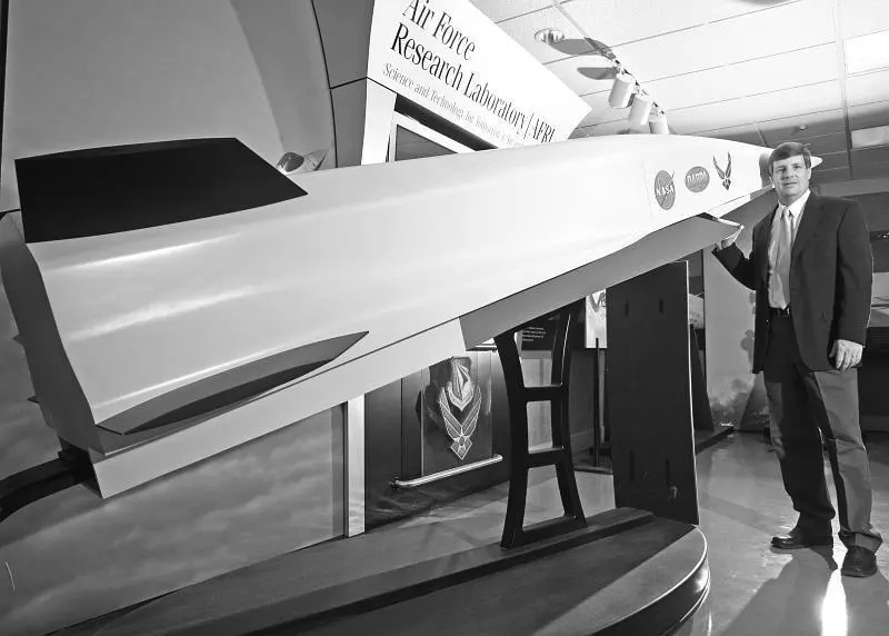 3Dмодель гиперзвуковой ракеты X51 A WaveRider К разработке WaveRider в - фото 9