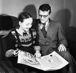 С дочерью Галиной 1955 Член Советского комитета защиты мира композитор Д Д - фото 84