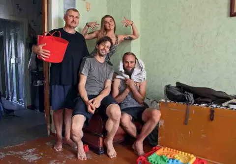 I stayed three days with Sergei left in Volgograd where I met two other - фото 90