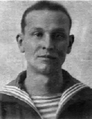 А Е Мамонтов после мобилизации в ВМФ 10 января 1943 г А Е Мамонтов Фото - фото 70
