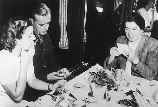 In the Führers special train Traudl and Hans Junge with Johanna Wolf right - фото 7