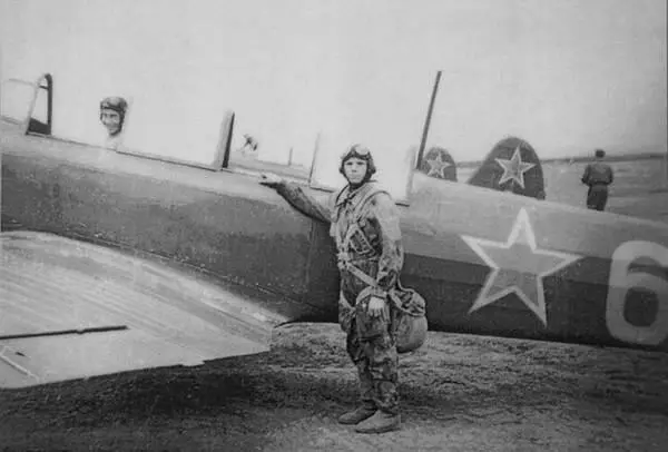 Юрий Гагарин курсант Саратовского аэроклуба ДОСААФ Отряд - фото 6