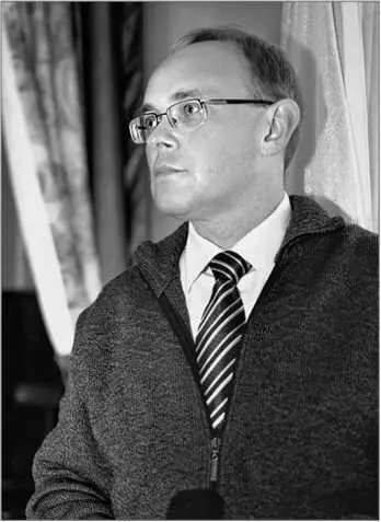 Родился 21 января 1969 года в Перми Учился в средней школе 68 ныне гимназия - фото 30