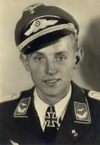 Erich Alfred Hartmann 19 April 1922 20 September 1993 nicknamed Bubi - фото 32