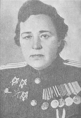 Е Е Серкова Н И Краснобаев Н Н Еланский - фото 60