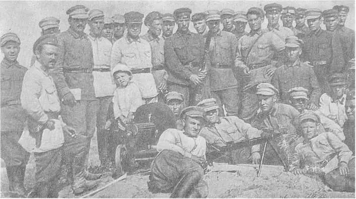 Курсантыпограничники школы младшего начальствующего состава 1929 год - фото 88