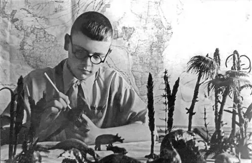 Рис 149 Толя Фоменко за изготовлением второго макета для ВСХВ СССР 1958 - фото 51