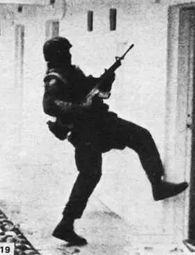 19 Гренада 1983 год Убийства насилие грабеж мародерство таков почерк - фото 17