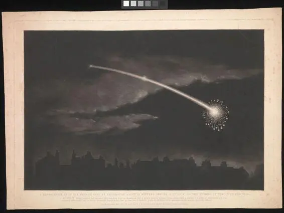 We saw a ship emerging from near the point of flare It grew steadily larger - фото 7