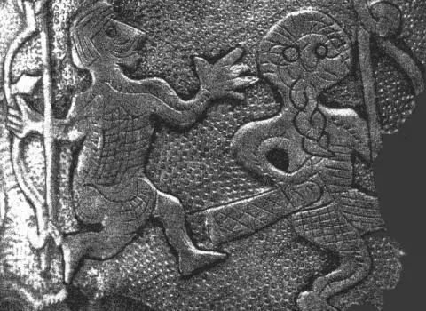 Detail of decorated silver strengthening band of a goatshorn from the early - фото 47