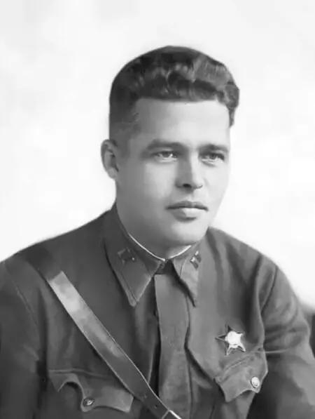 1940 г Майор Квасников Николай Романович 1945 г Памятник свидетель атомной - фото 7