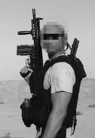 Me with covert soft car gear shortbarrelled G3 shotgun with solid slugs - фото 16