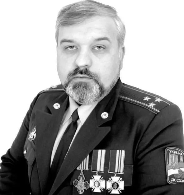 Гребенников Вадим Викторович родился 20 апреля 1960 года в Ужгороде столице - фото 1