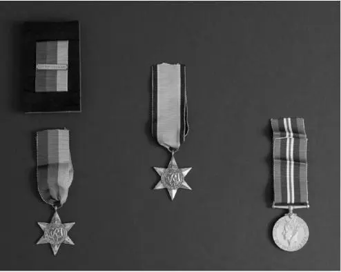 Johns War Medals left to right 193945 Star and medal ribbon with clasp - фото 10