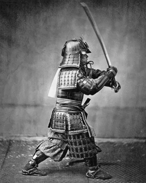 Вооруженный самурай в доспехах 1860 Дружба Надежность одно из качеств Пути - фото 9