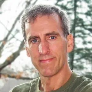 Tim Johnston TIM JOHNSTON is the author of the debut adult novel Descent the - фото 1