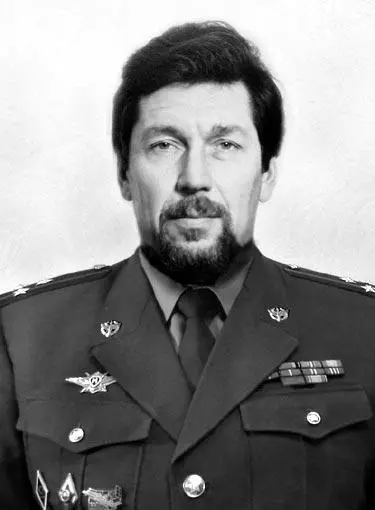 Правдивцев Виталий Леонидович полковник Ракетнокосмической обороны кандидат - фото 43