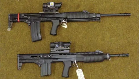 Prototypes of the XL64 IW below with 20round magazine and XL65 LSW above - фото 12