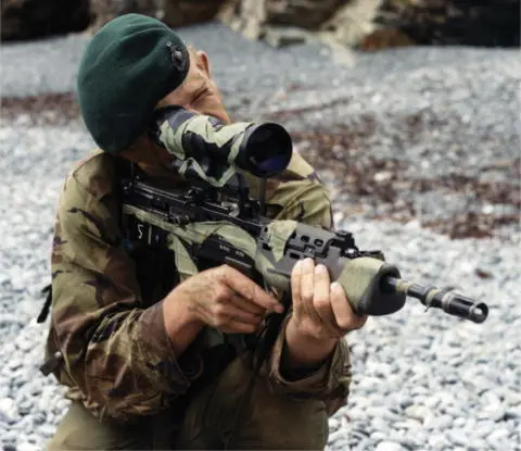 An XL70E3 IW camouflaged with green tape and fitted with an imageintensifier - фото 16
