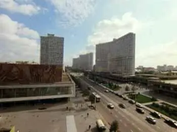 Вид на улицу с балкона Шурика Царь Ляпота Ульяна Здрасте пожалуйста Я - фото 462