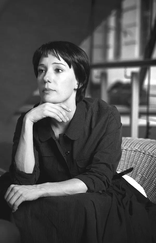 2014 г Мы сидим на кухне целую ночь пытаясь расстаться с книгой поставить - фото 90