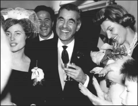 Wolfes fourth marriage in November 1960 to Susi Alberti at Davos - фото 73
