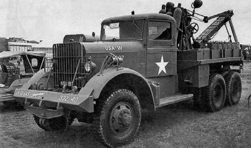 Эвакуатор Kenworth с установленным в кузове 5тонным подъёмным краном Колёсная - фото 18