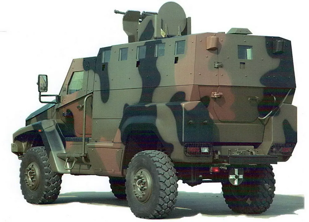 Турецкий БТР Otokar Кауа в трёхцветном камуфляже Бронетранспортёр Dingo2 на - фото 57
