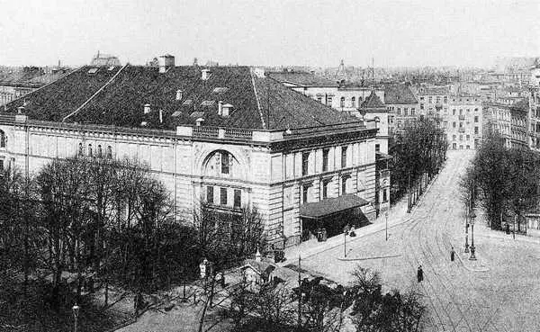 Кёнигсберг городской театр Построен в 1809 г перестроен в 1893 г в 1911 - фото 25