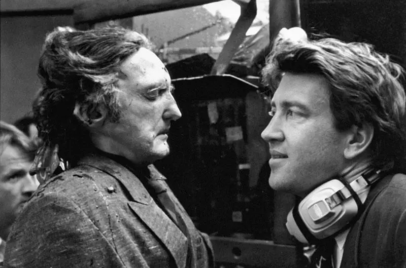 Линч и Деннис Хоппер на съемках фильма Синий бархат 1985 Предоставлено MGM - фото 40