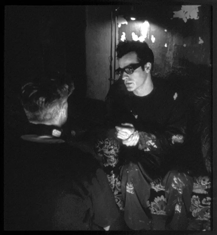 Линч и Джастин Теро на Малхолланддрайв 1999 Фотограф Скотт Ресслер - фото 65