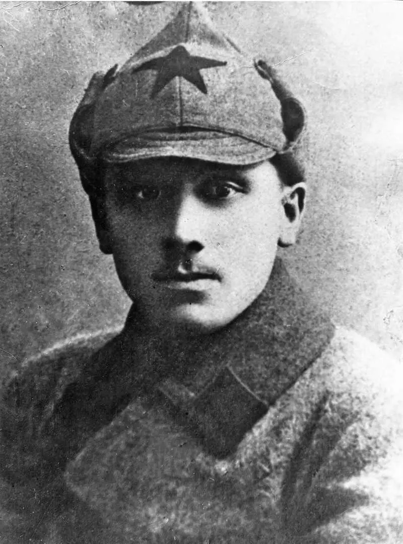 Наум Эйтингон во время Гражданской войны Наум Эйтингон Башкирия 1923 год - фото 13