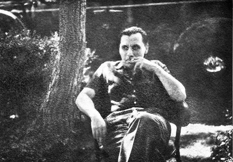 Наум Эйтингон в Испании 1937 год Василий Зарубин с Зоей 1939 год Леонид - фото 22