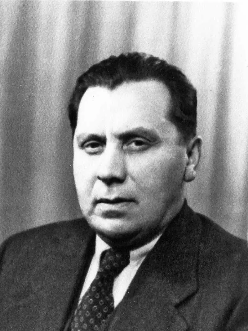 Леонид Эйтингон 1951 год Любимое хобби охота Охотничьи трофеи 1951 год - фото 41