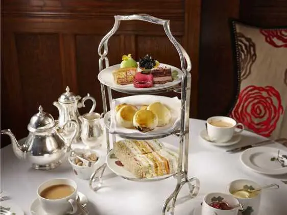 Классический дневной чай Afternoon Tea У конторских служащих того времени - фото 211