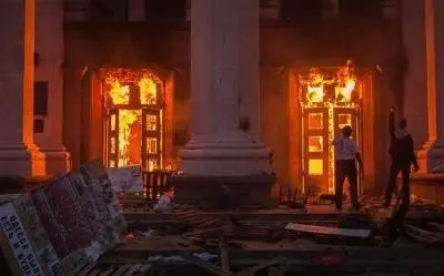 Massacre in Odessa 2 Since 1991 Ukraine has always been divided Ever since - фото 2