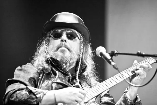 Алексей Зубарев Аквариум в клубе Джаггер 2015 г Насколько я знаю Боб - фото 13