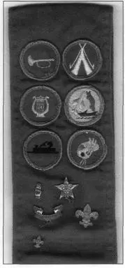 Bills Boy Scout sash and numerous merit badges Bill and first wife Teryl on - фото 27