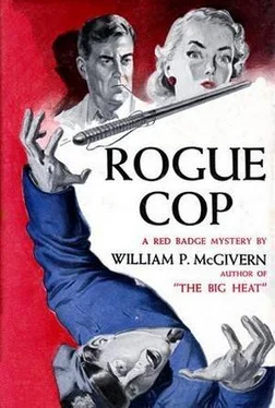 Уильям Макгиверн Rogue Cop обложка книги